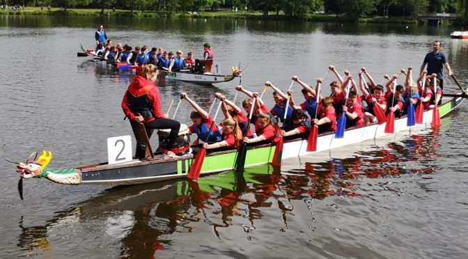 Ein Bild von dem Dragon Boat