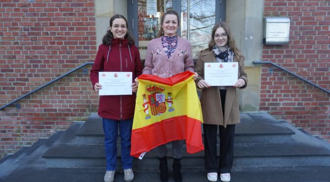 Schülerinnen legten internationales Spanischdiplom ab