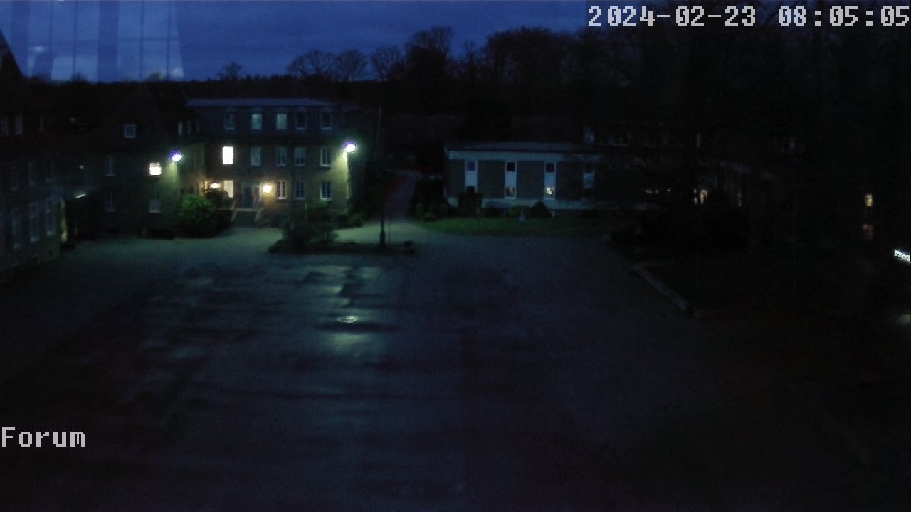 Webcam Schulhof 07:05