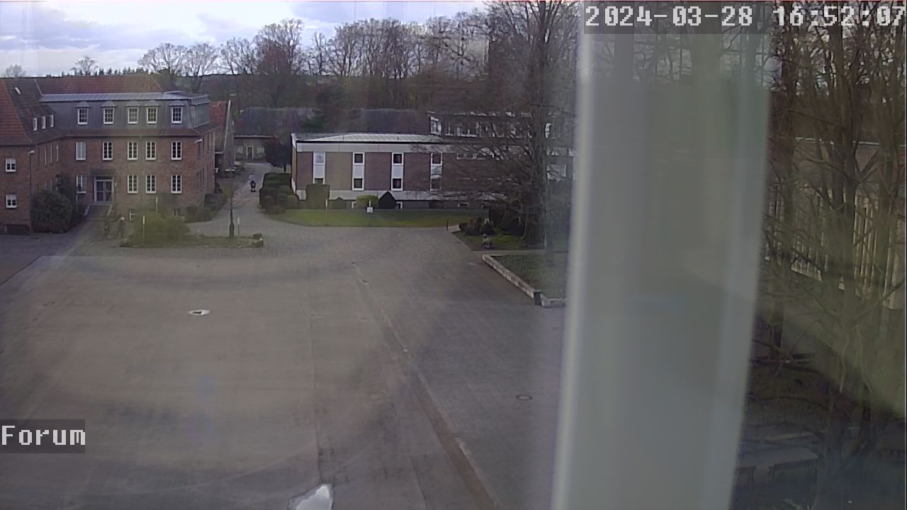 Webcam Schulhof 15:52