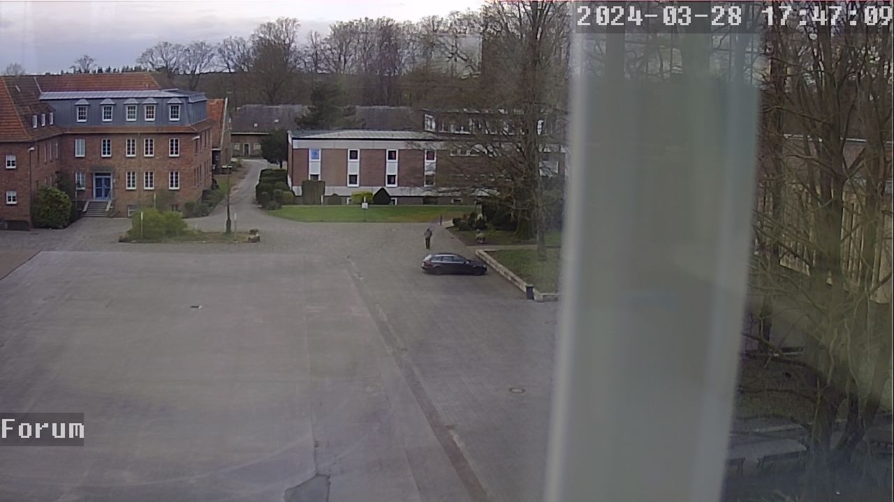 Webcam Schulhof 16:47