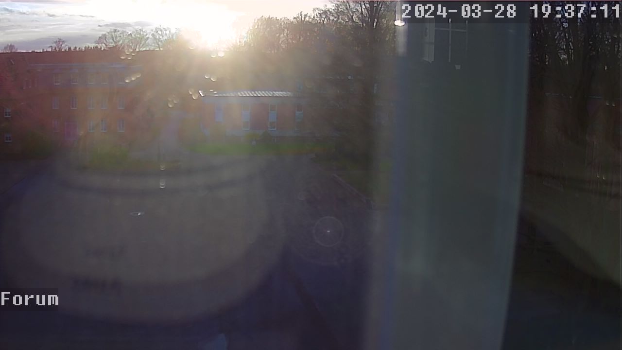 Webcam Schulhof 18:37