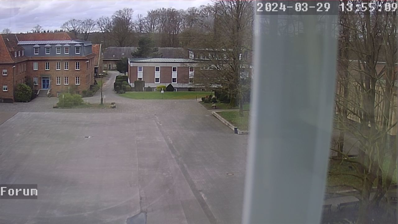 Webcam Schulhof 12:55