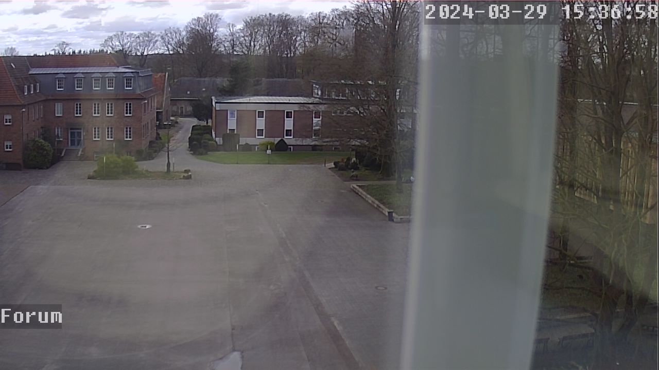 Webcam Schulhof 14:36