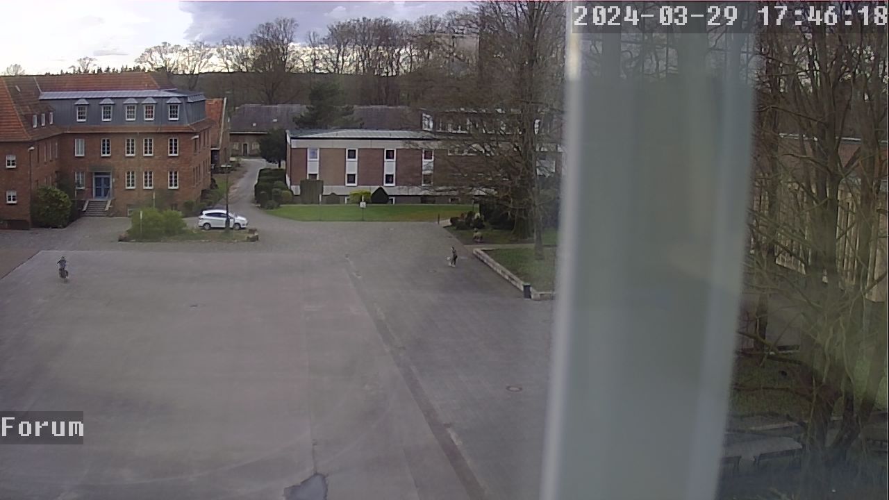 Webcam Schulhof 16:46