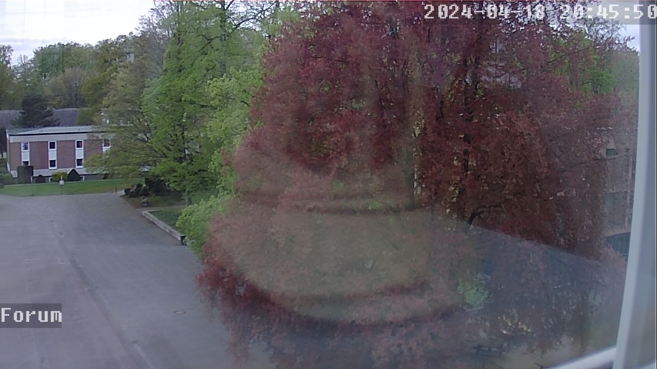 Webcam Schulhof 19:45