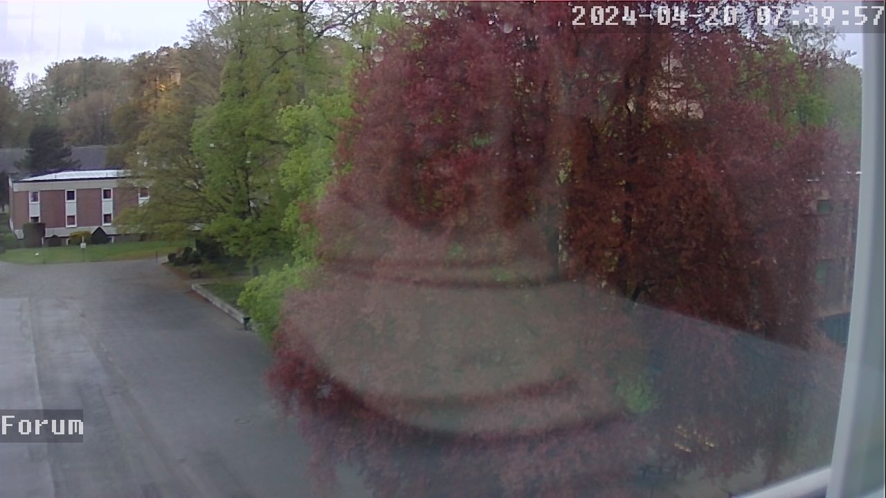 Webcam Schulhof 06:39