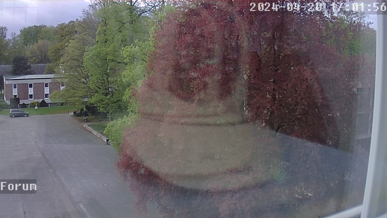 Webcam Schulhof 16:01