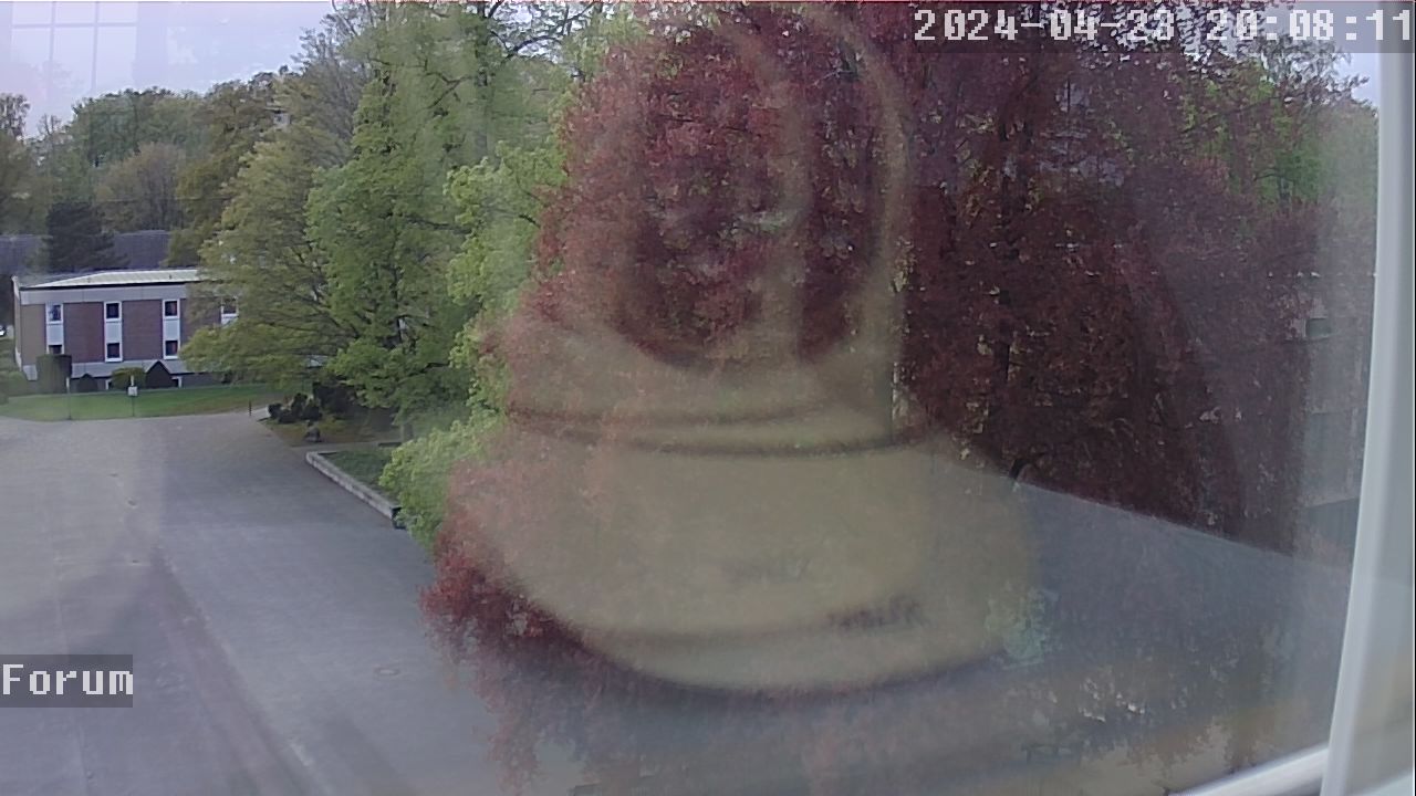 Webcam Schulhof 19:08