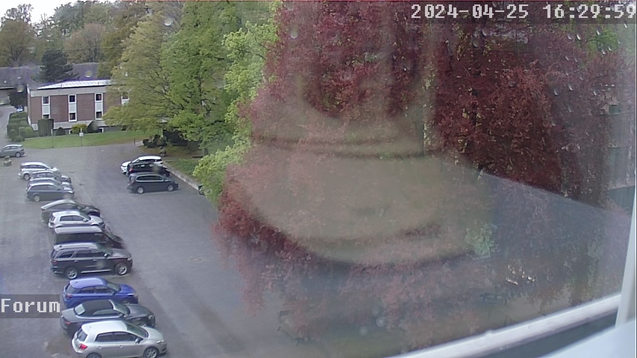 Webcam Schulhof 15:30