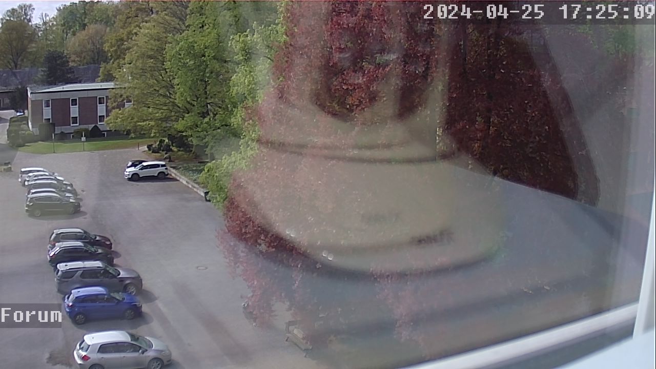 Webcam Schulhof 16:25