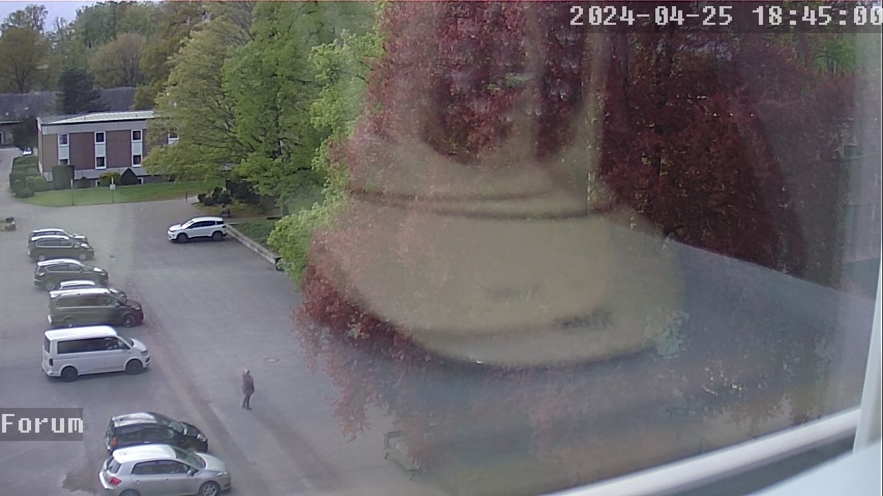 Webcam Schulhof 17:45