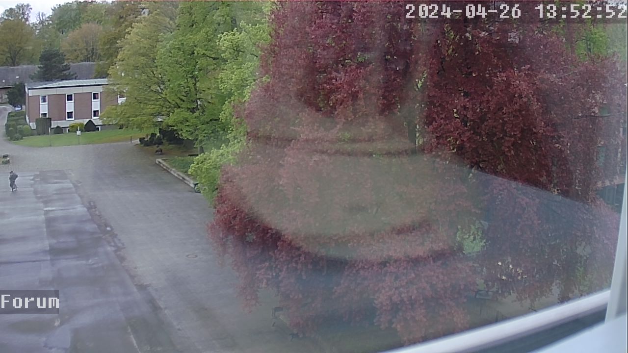 Webcam Schulhof 12:52