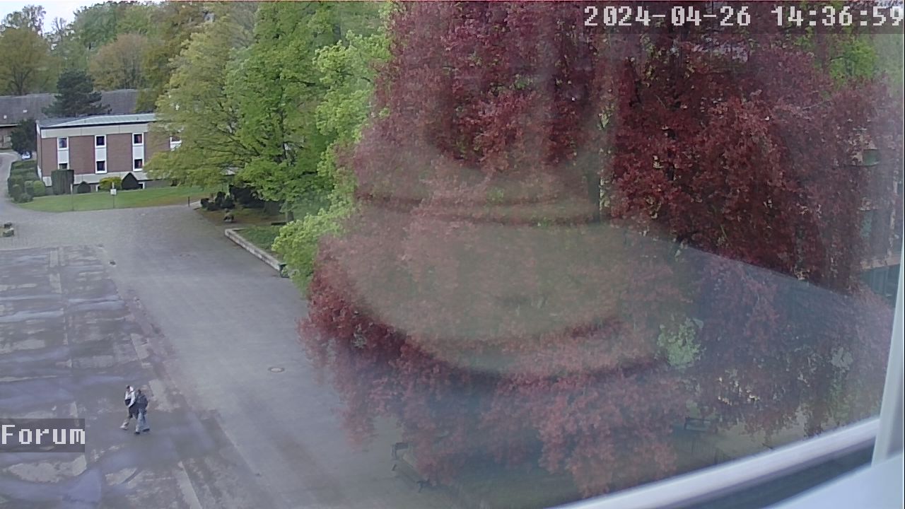 Webcam Schulhof 13:37
