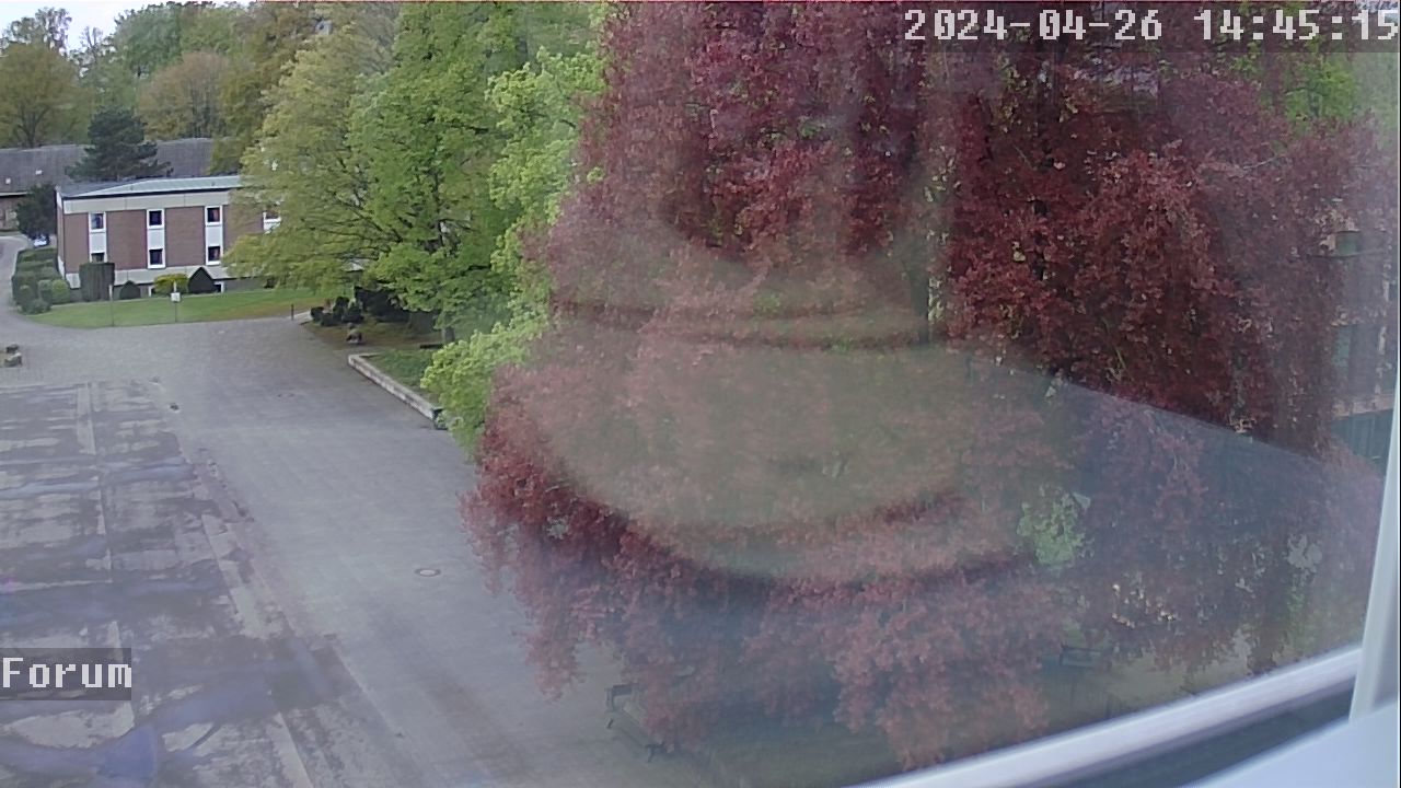 Webcam Schulhof 13:45