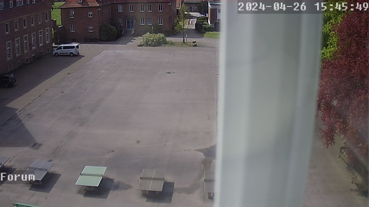 Webcam Schulhof 14:45