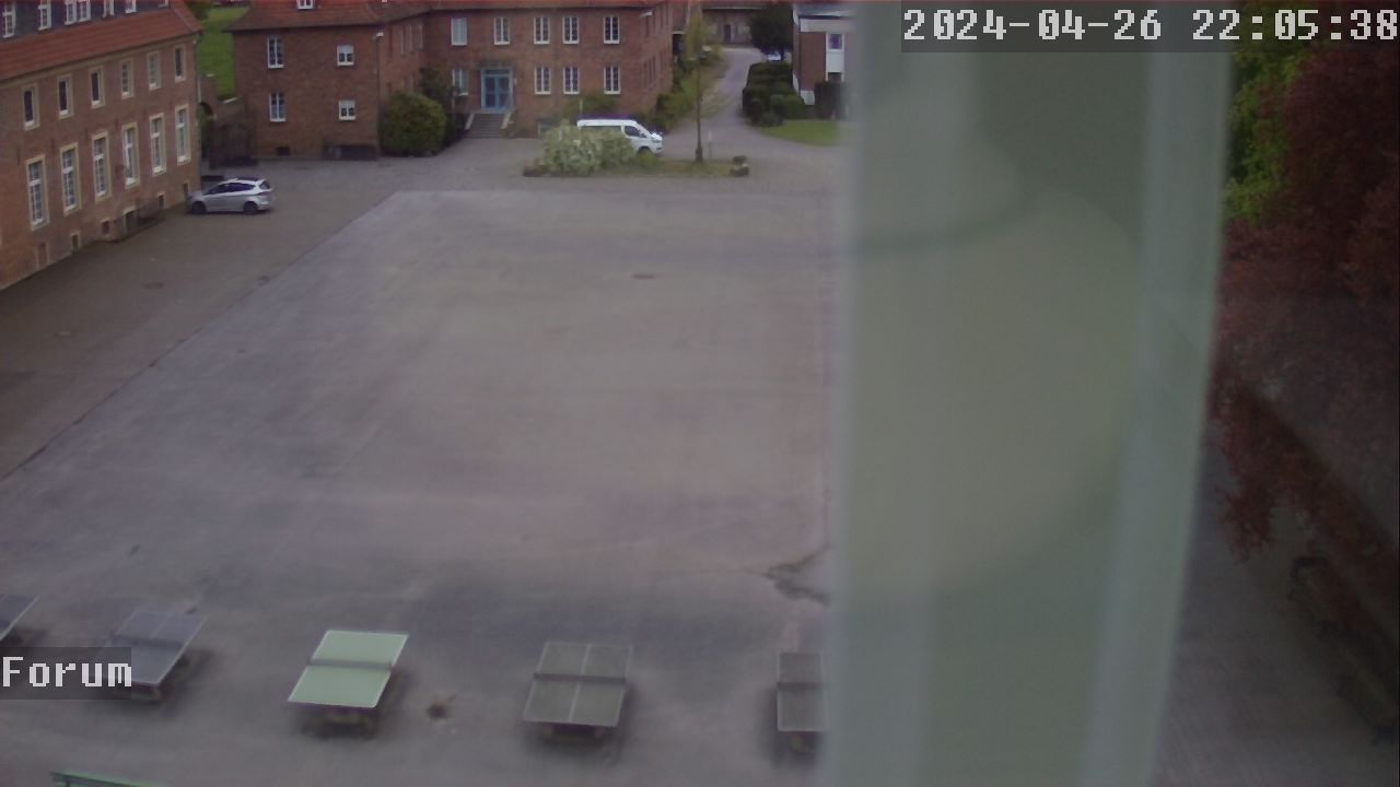 Webcam Schulhof 21:05