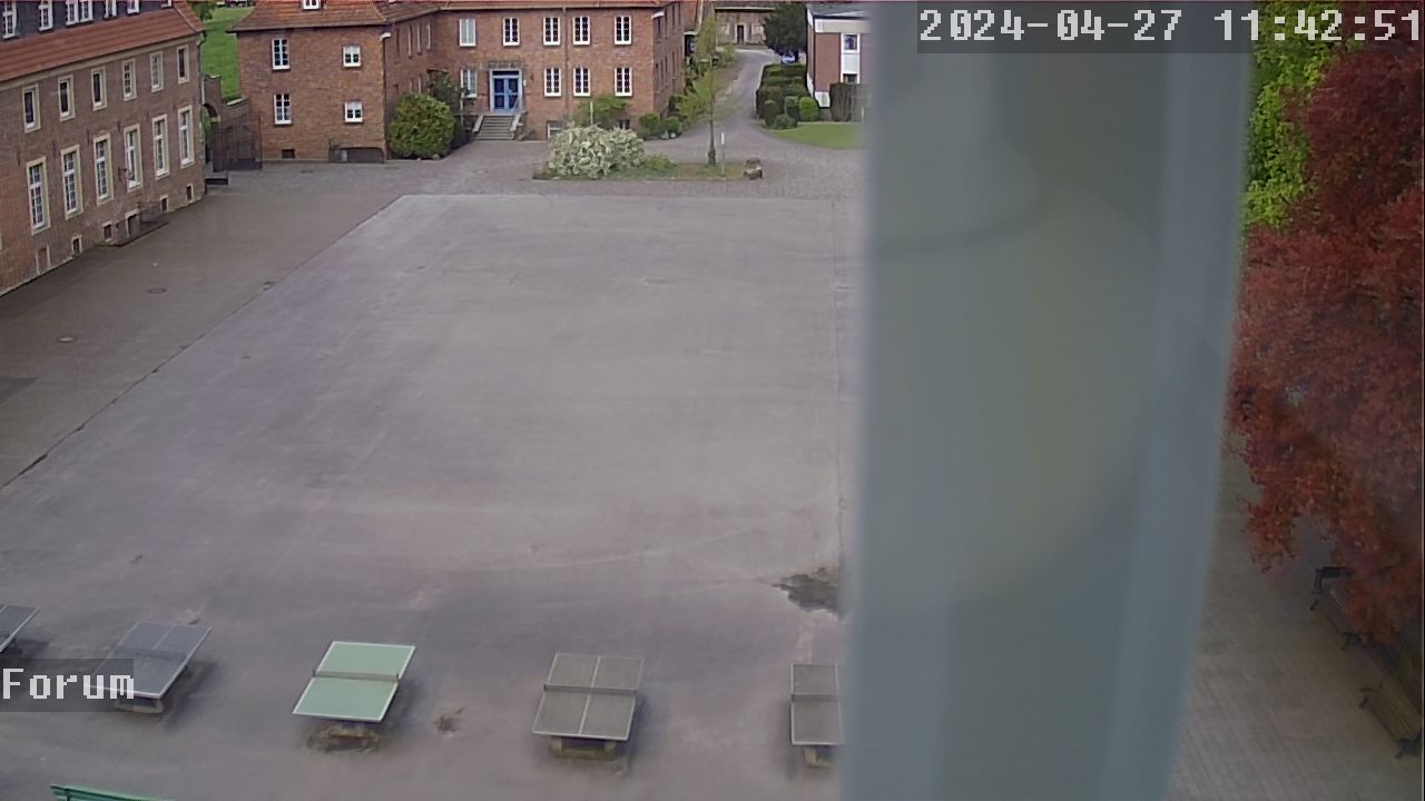 Webcam Schulhof 10:42