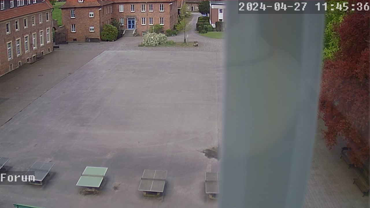 Webcam Schulhof 10:45