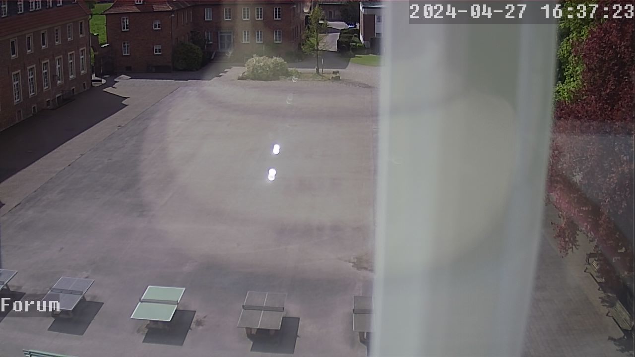 Webcam Schulhof 15:37