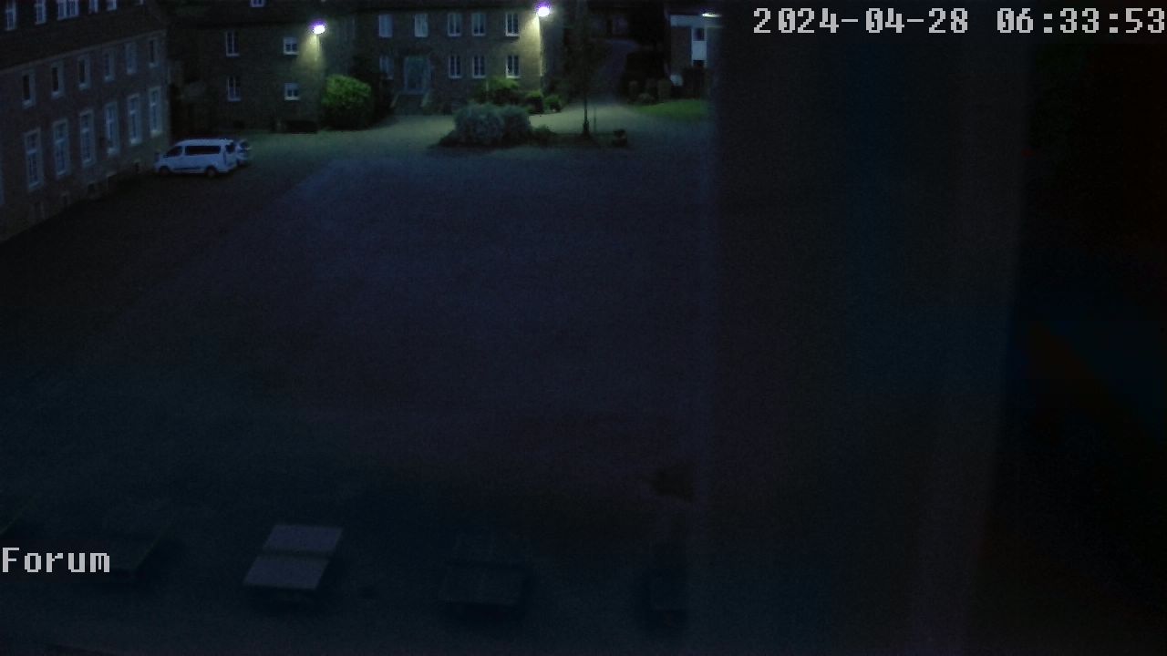 Webcam Schulhof 05:33