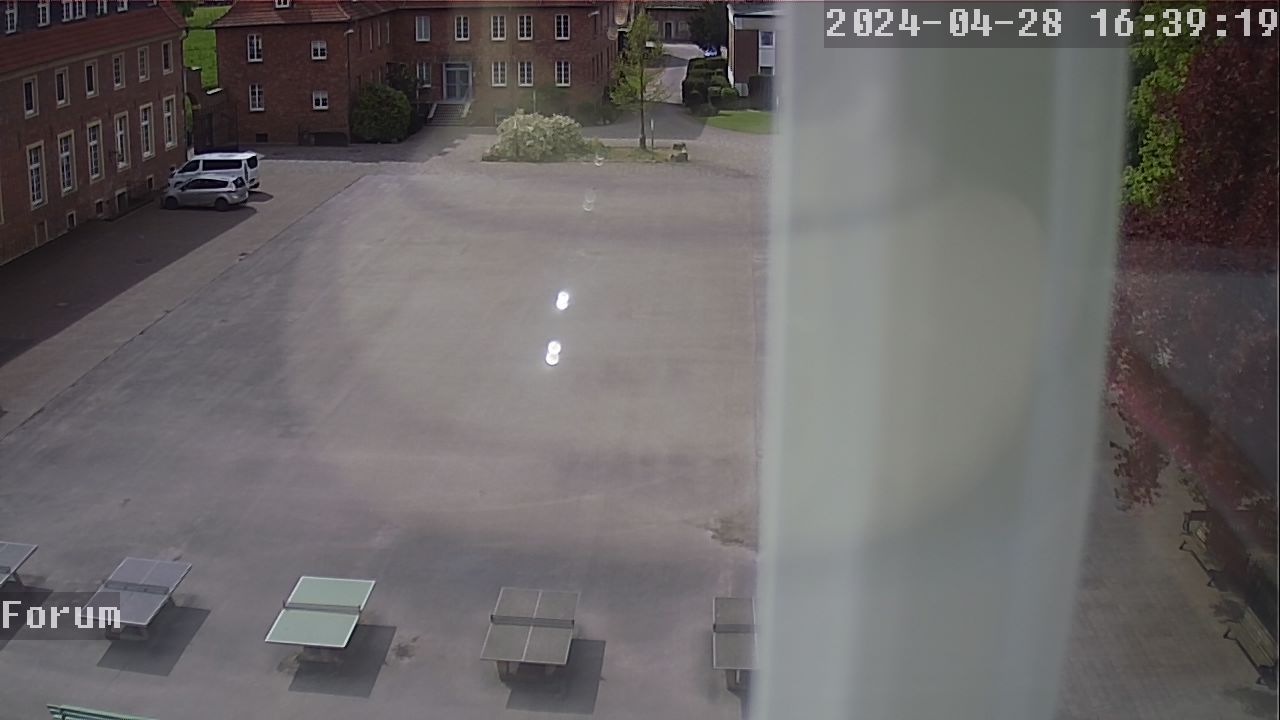 Webcam Schulhof 15:39