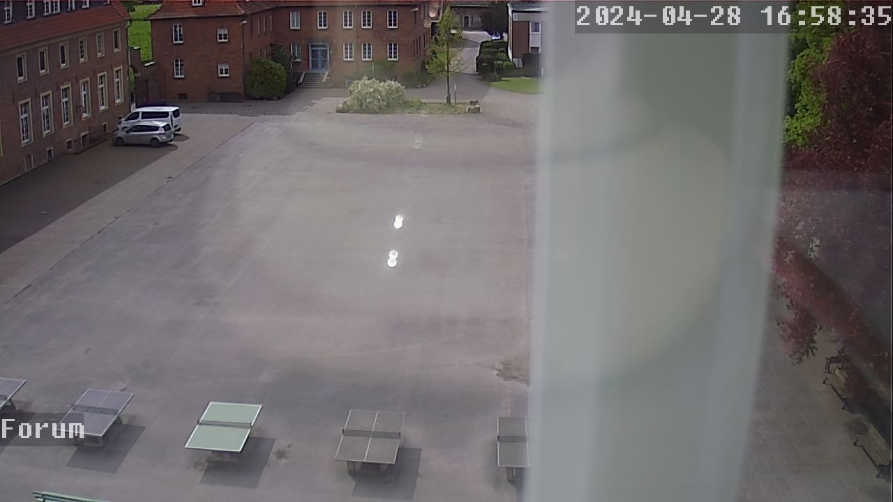 Webcam Schulhof 15:58