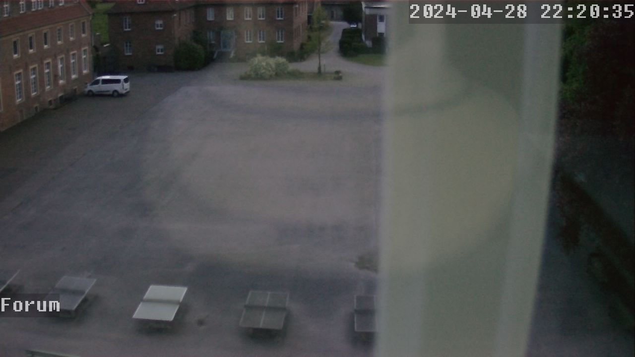 Webcam Schulhof 21:20