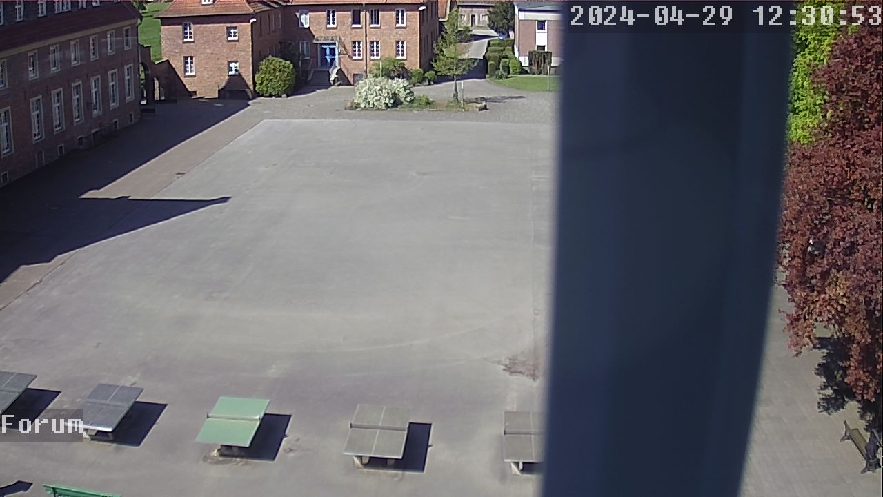 Webcam Schulhof 11:30