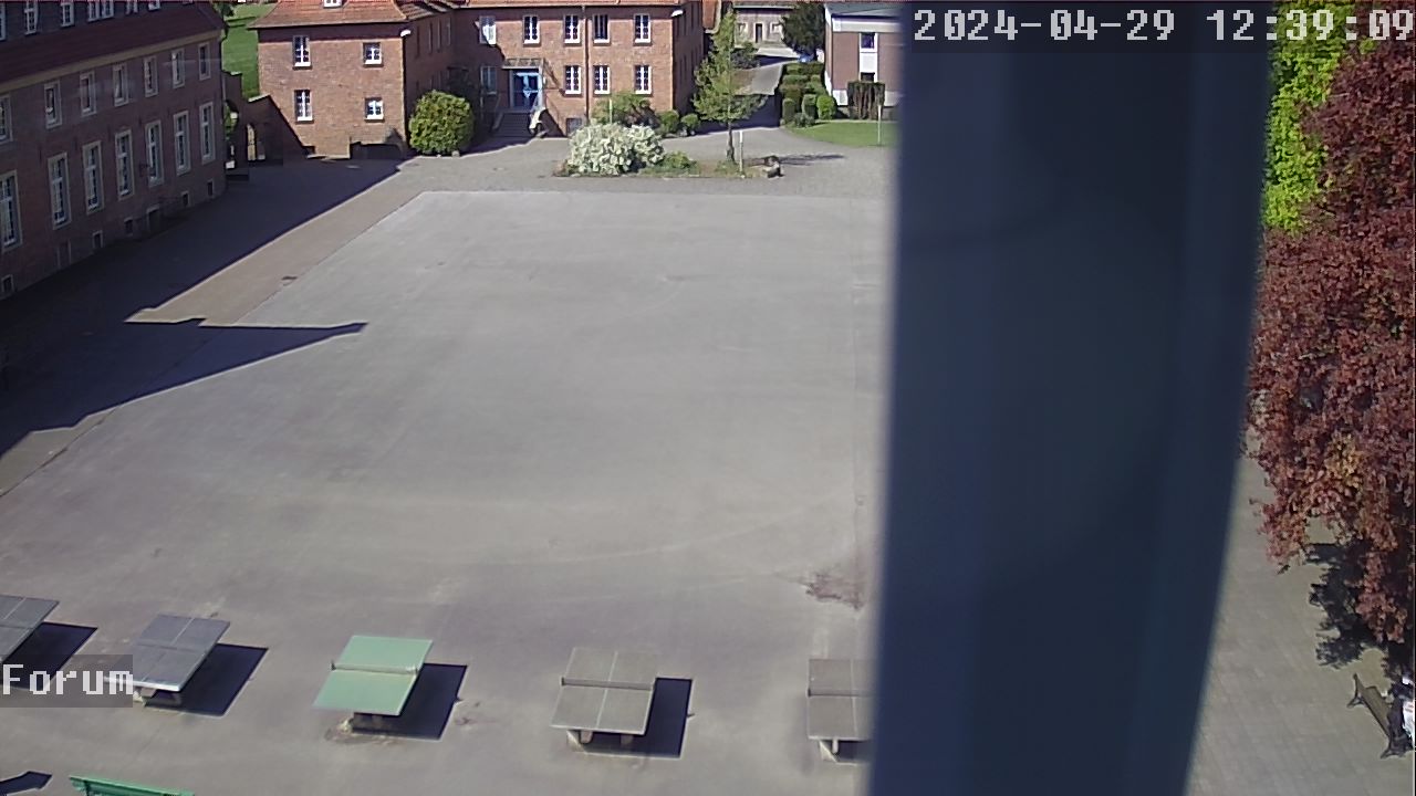 Webcam Schulhof 11:39