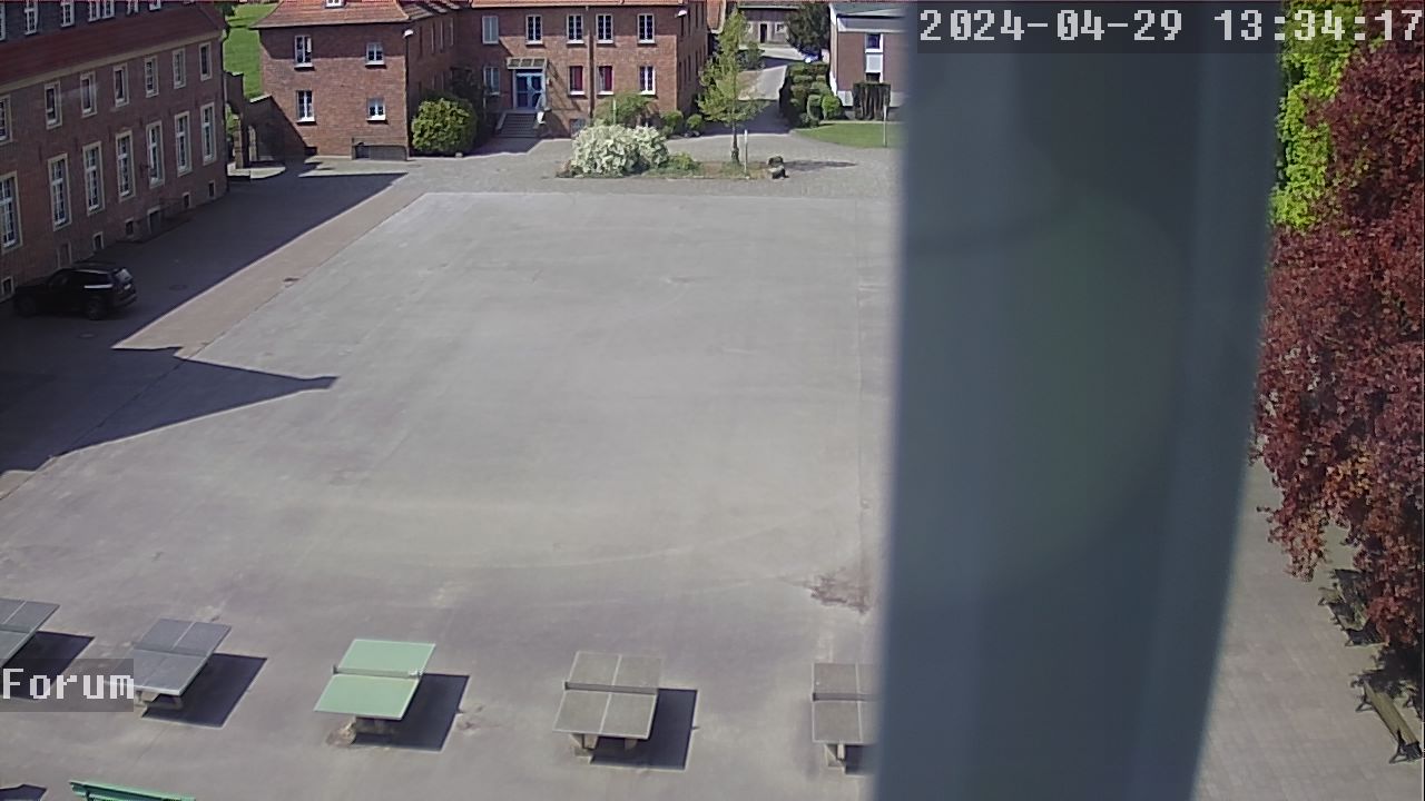 Webcam Schulhof 12:34