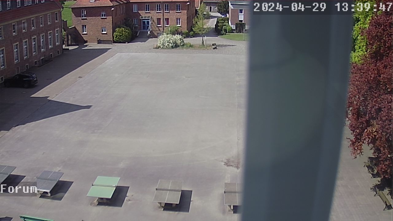 Webcam Schulhof 12:39