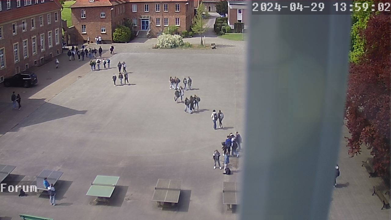 Webcam Schulhof 12:59