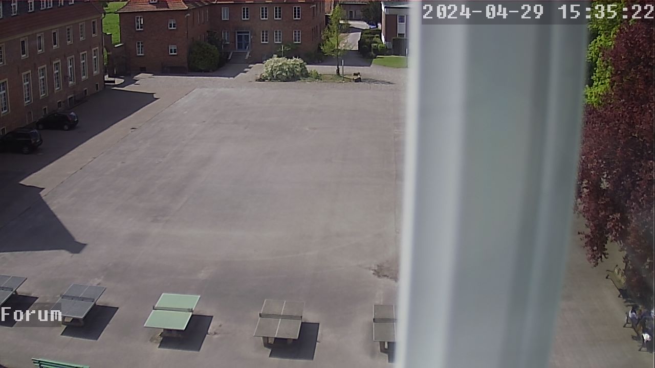 Webcam Schulhof 14:35