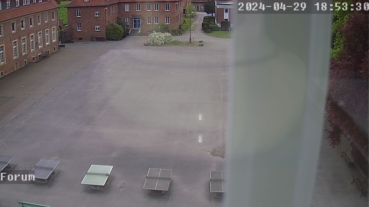 Webcam Schulhof 17:53