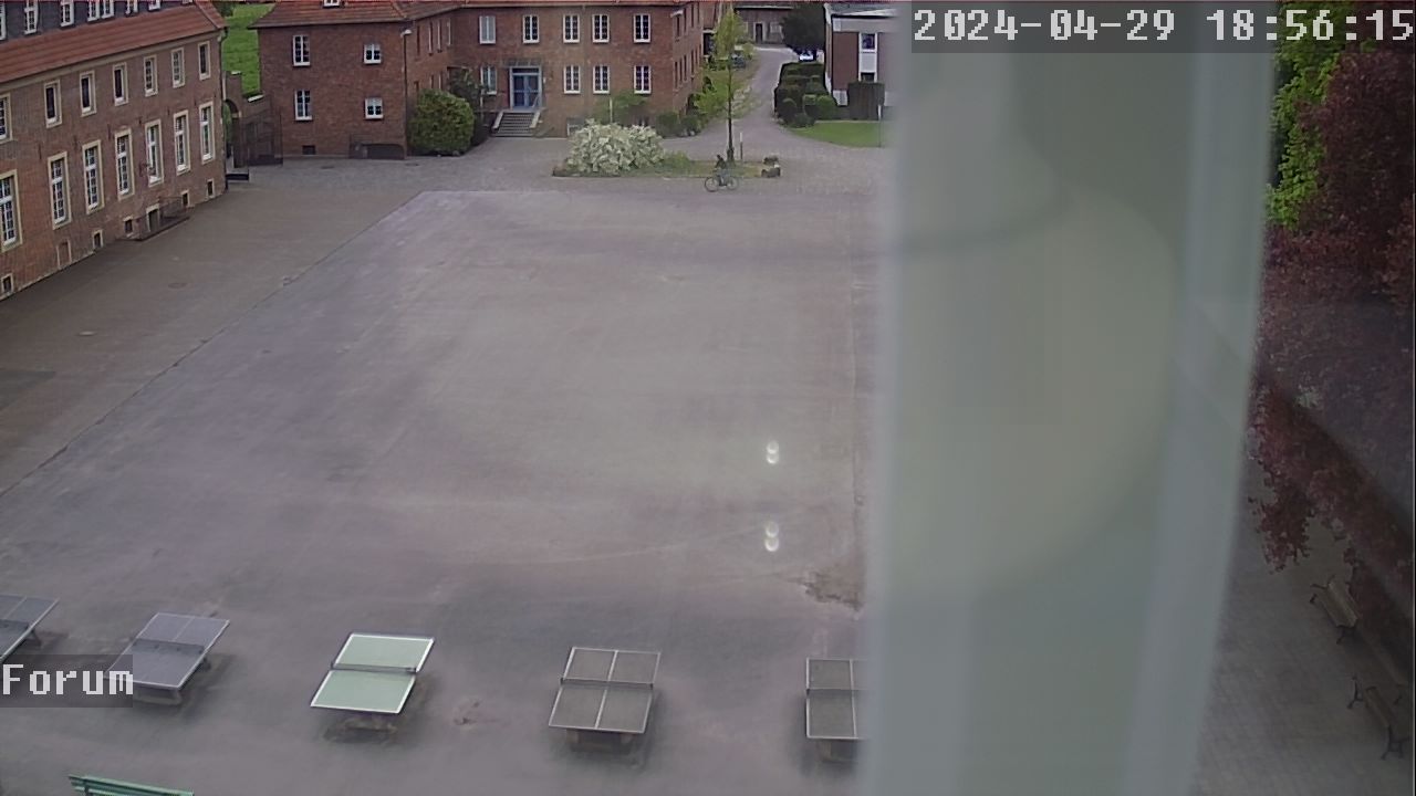 Webcam Schulhof 17:56