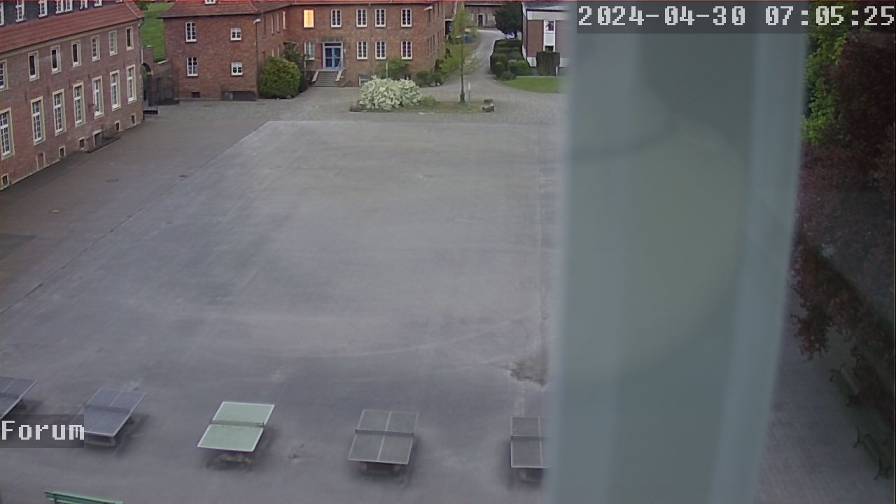 Webcam Schulhof 06:05