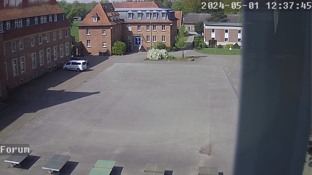 Webcam Schulhof 11:37