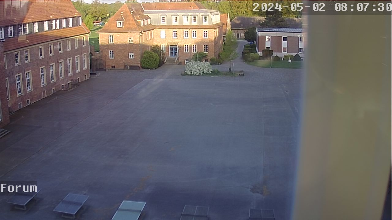 Webcam Schulhof 07:07