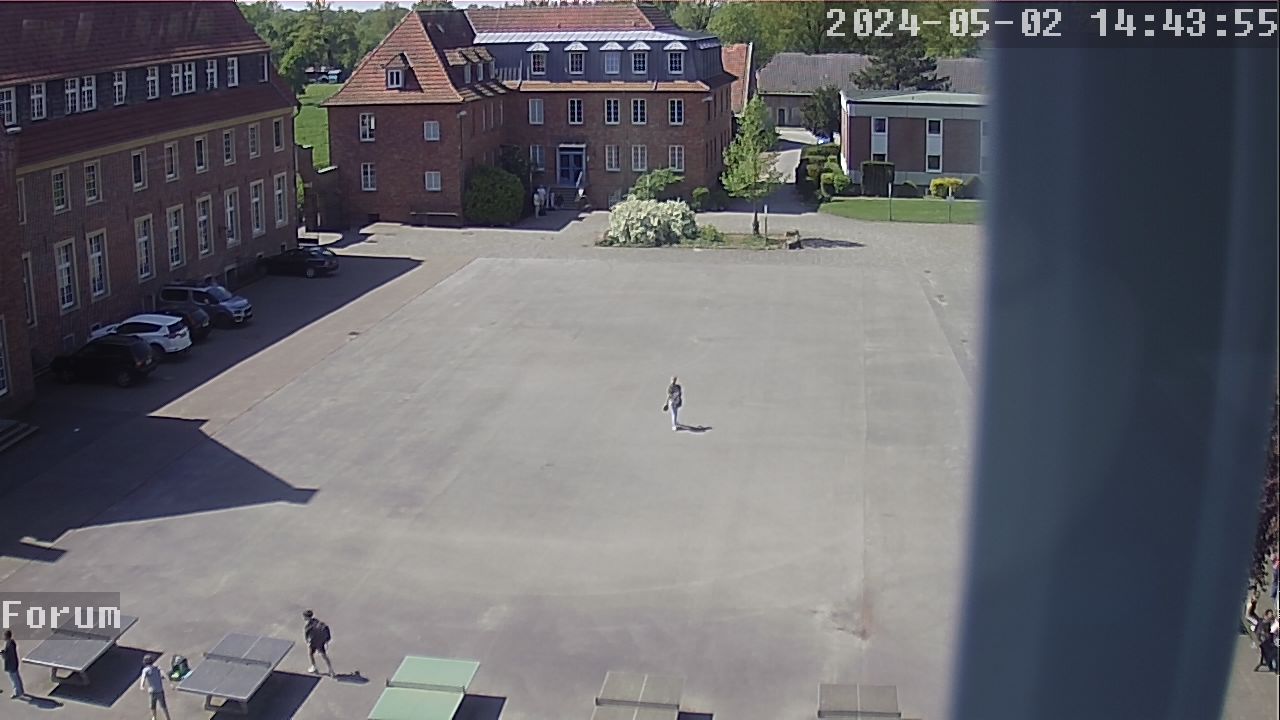 Webcam Schulhof 13:43