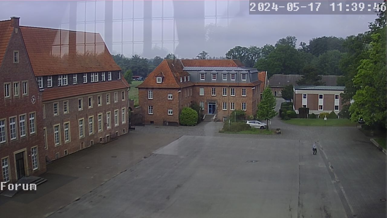 Webcam Schulhof 10:39