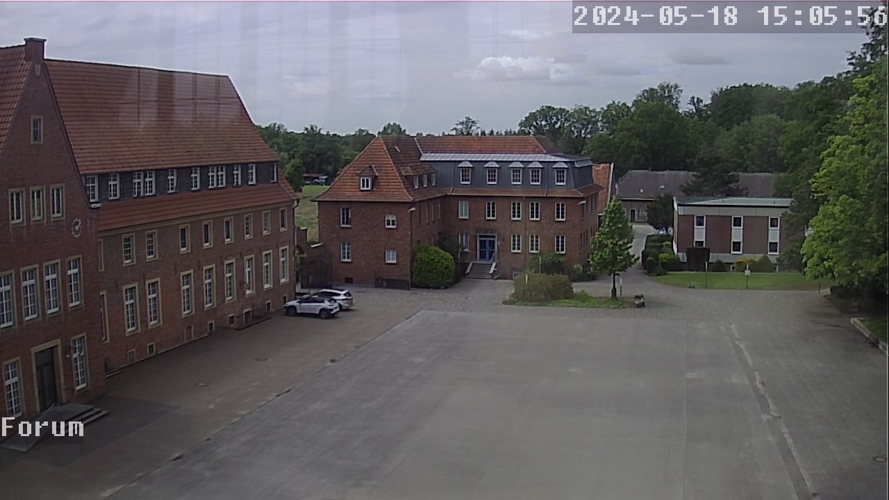 Webcam Schulhof 14:05