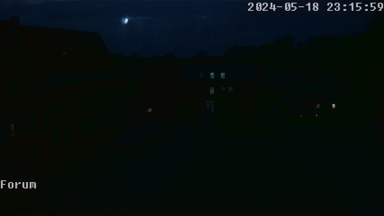 Webcam Schulhof 22:16