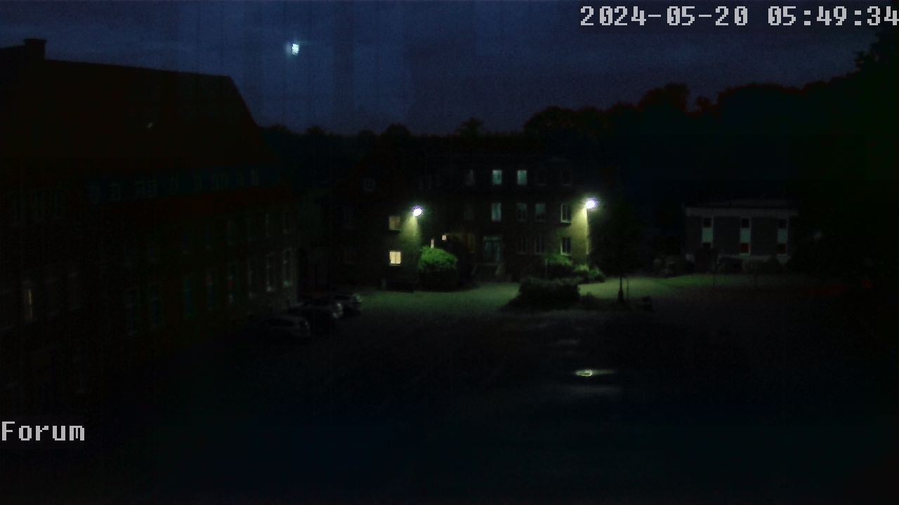 Webcam Schulhof 04:49