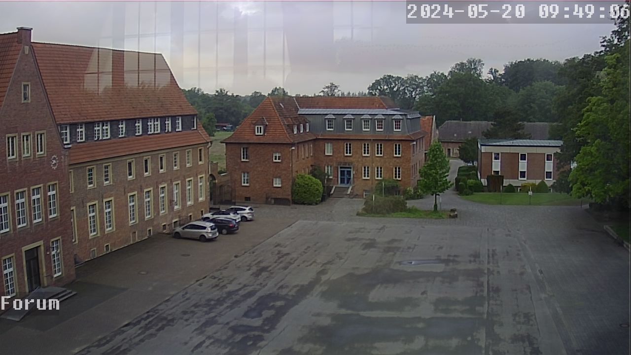 Webcam Schulhof 08:49