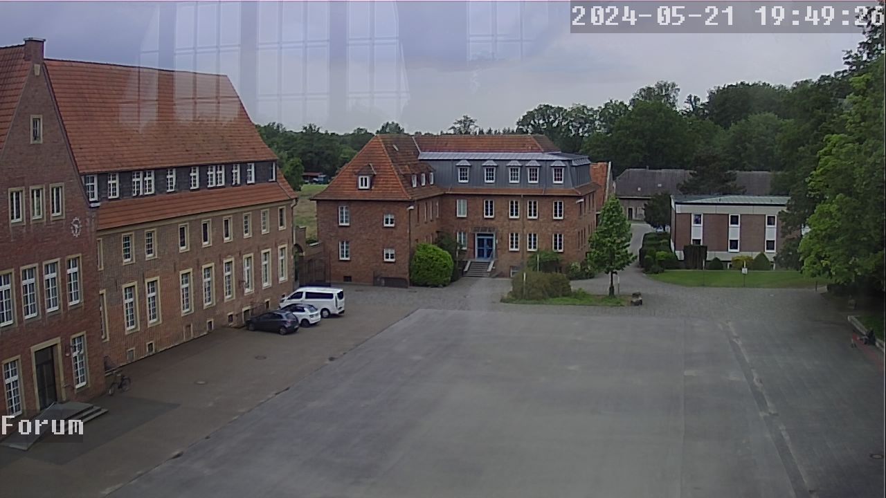 Webcam Schulhof 18:49