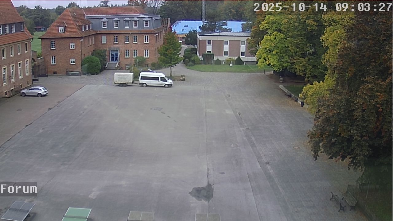 Webcam Forum 09:03