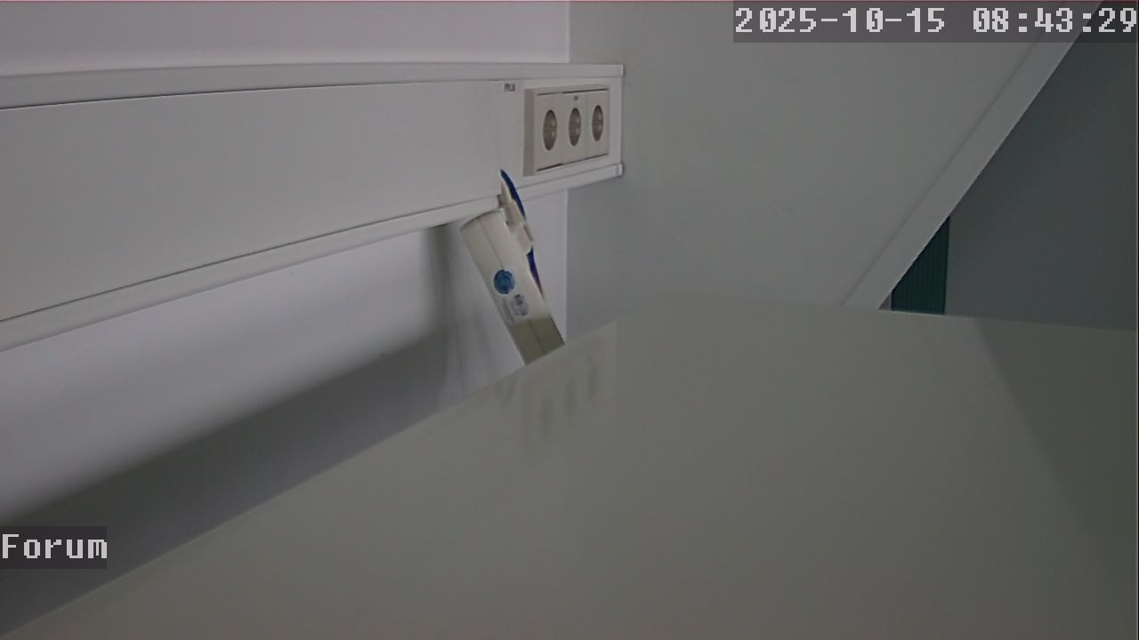 Webcam Forum 08:43