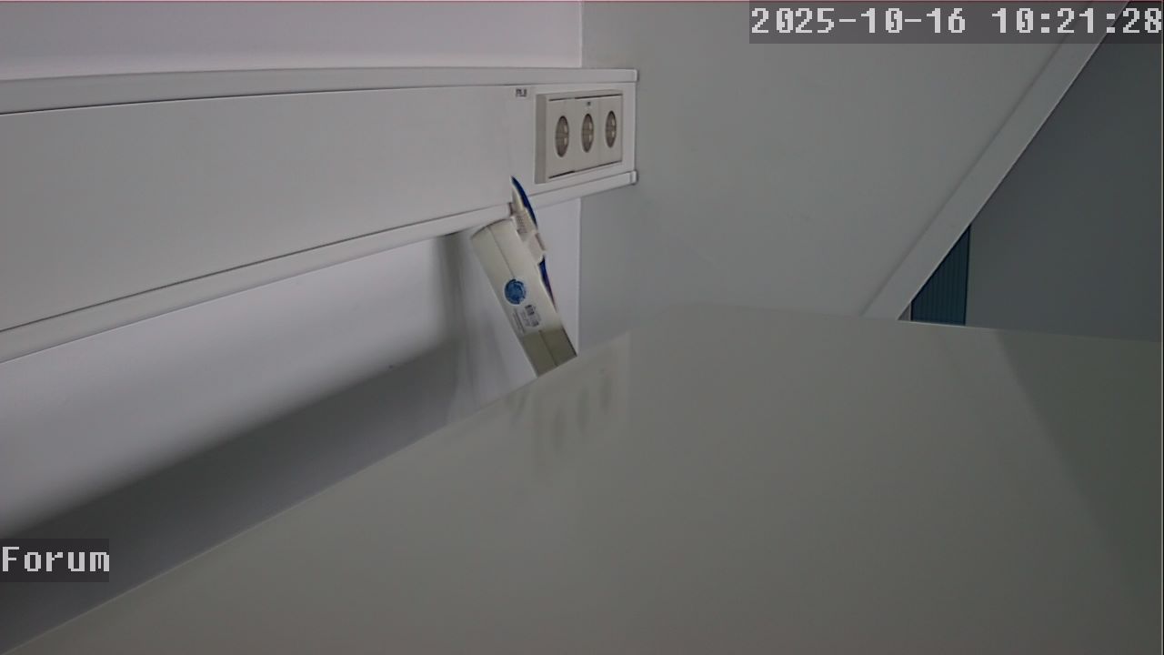 Webcam Forum 10:21