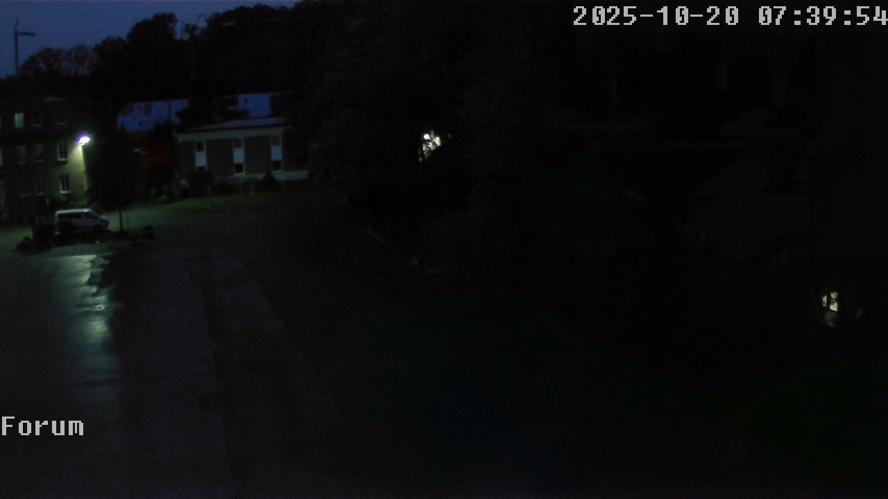 Webcam Forum 07:39